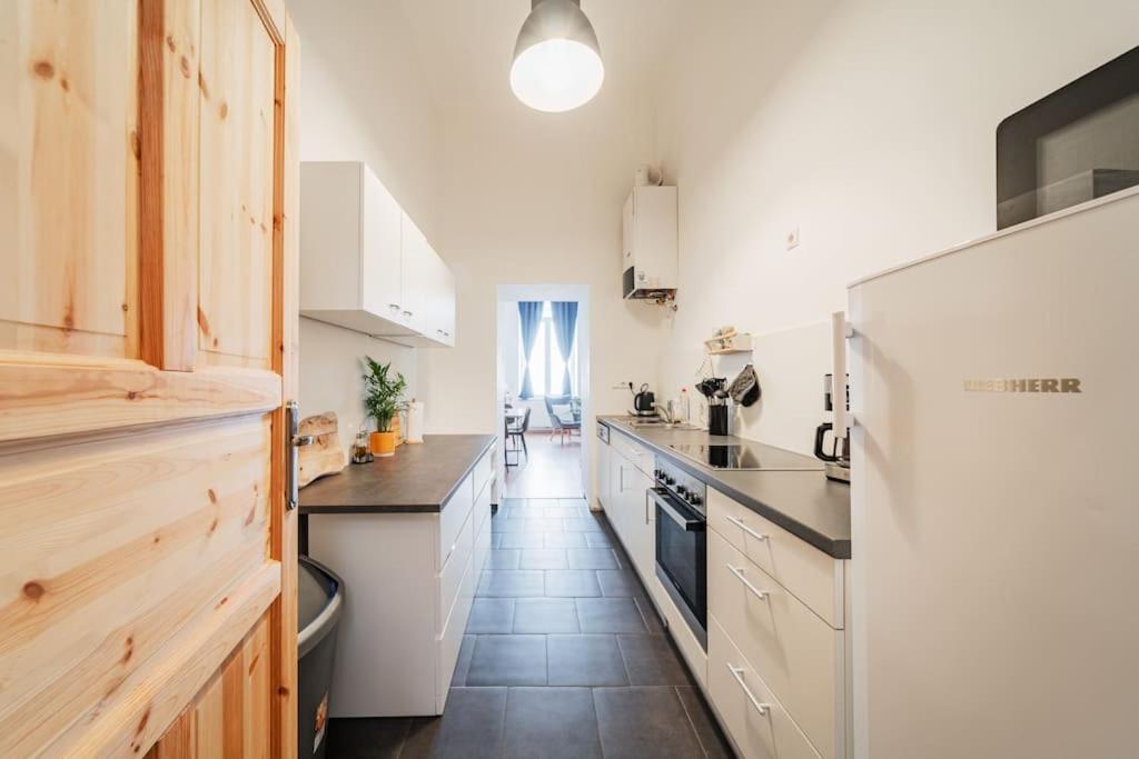 Apartmán 117 M² Near Nussdorferstrasse Vídeň Exteriér fotografie